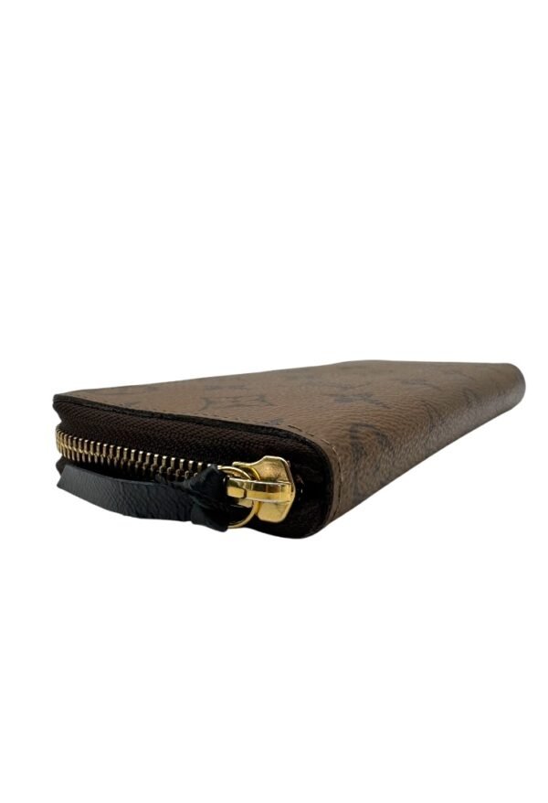 LOUIS VUITTON – CLÉMENCE WALLET - Image 10